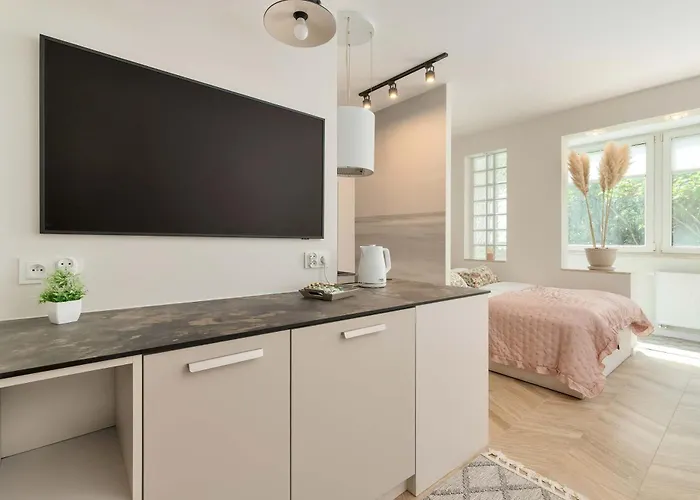 アパート Norwida Bright In Close To The Sea By Renters グディニャ